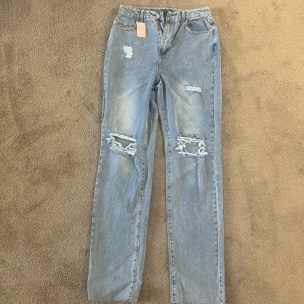 PrettyLittleThing Light Blue Straight Leg Jeans